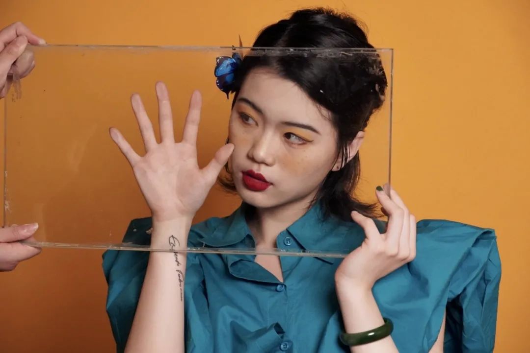 登上瑞丽杂志的女孩长什么样?