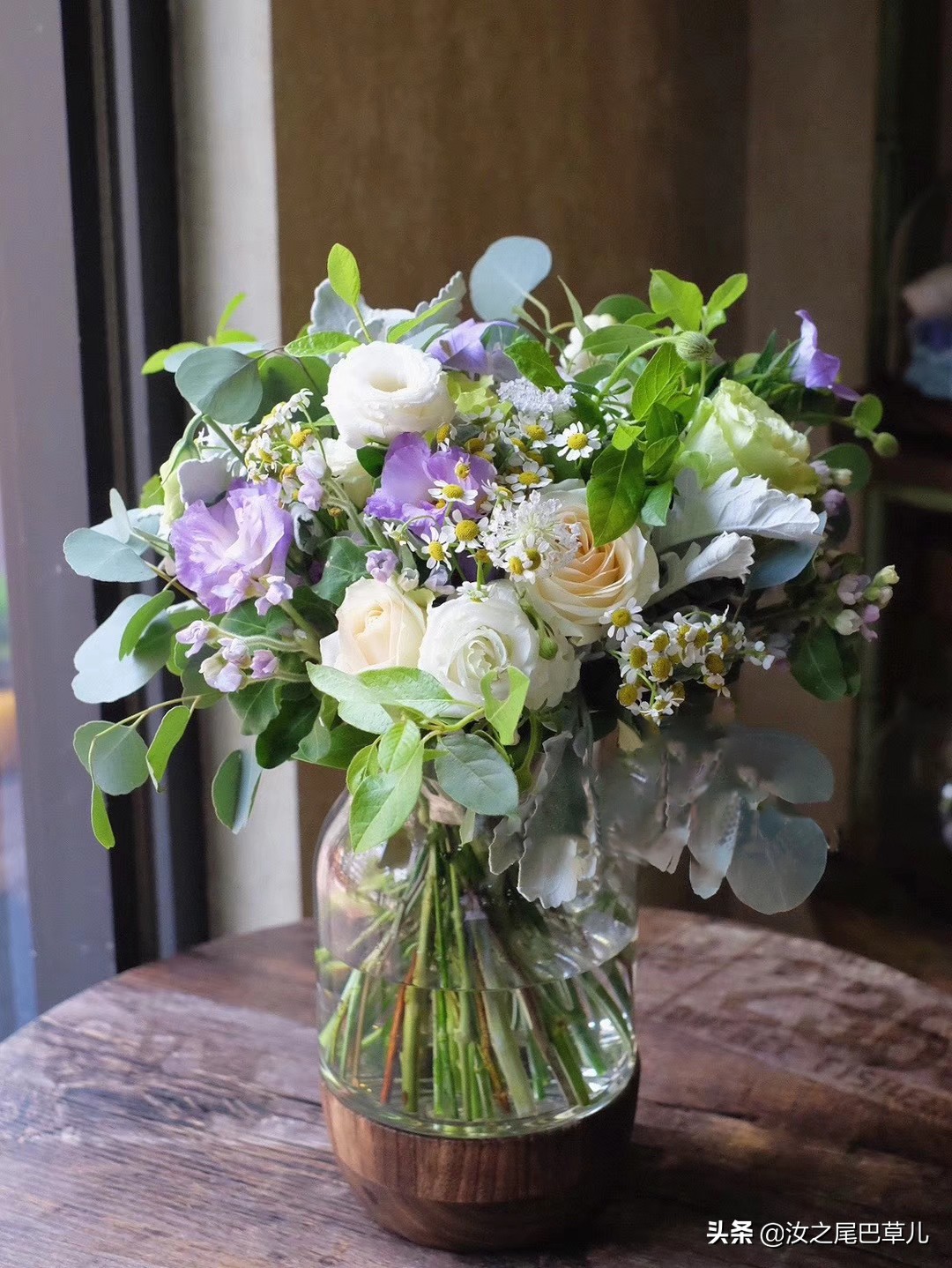 鲜花蔫了注意事项,买的鲜花有点蔫怎么养