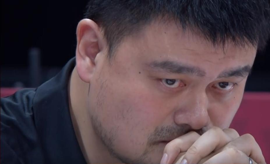 足球教练吐槽周琦,姚明评价周琦勇敢