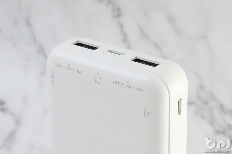 超小体积双入双出飞毛腿SPK-B100充电宝