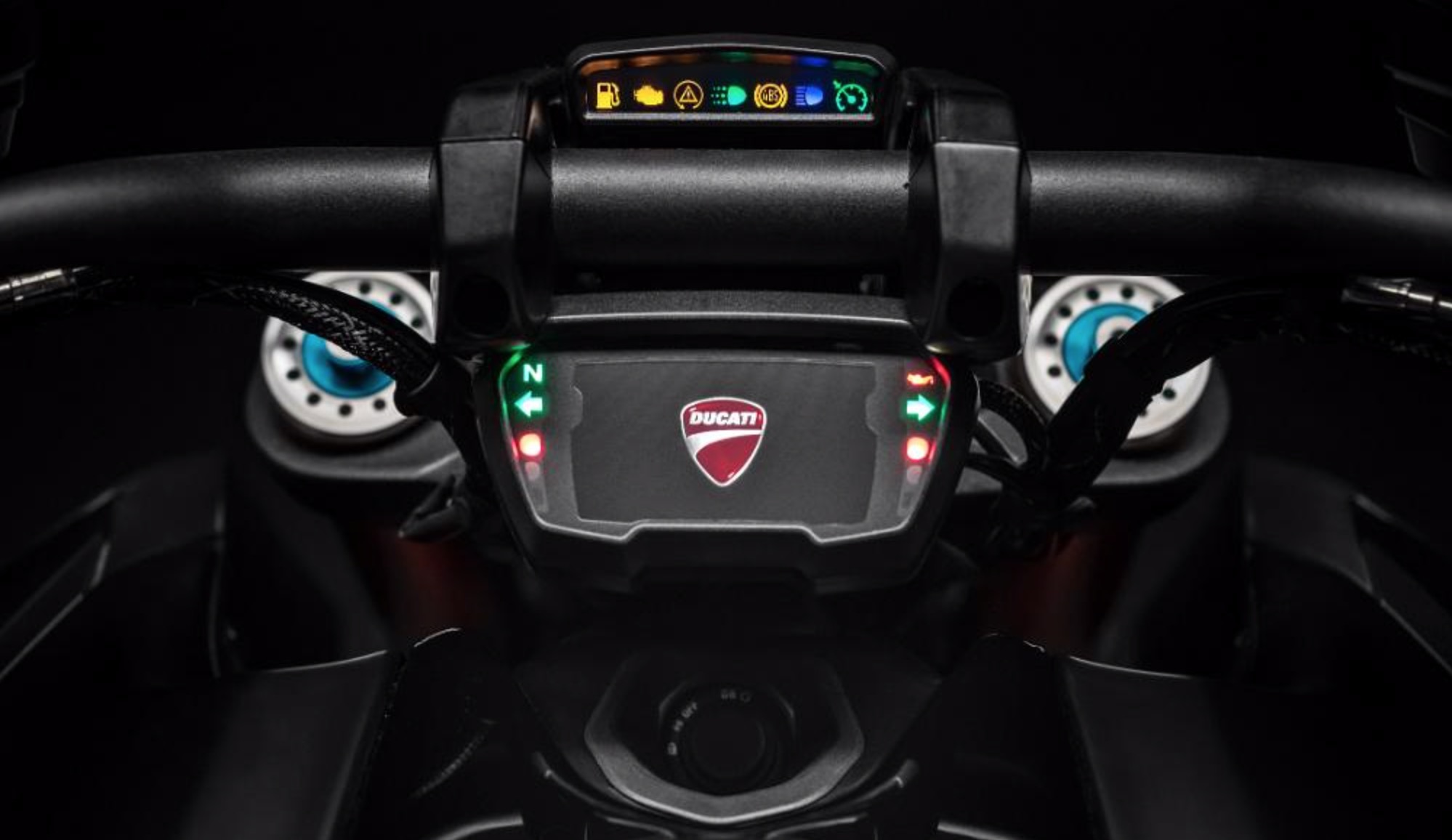 杜卡迪大魔鬼xdiavel版是自动挡吗,杜卡迪全新巡航版大魔鬼xdiavel