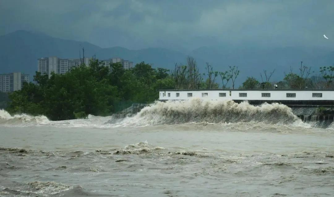 宝塔镇河妖用什么样的宝塔,宝塔镇河妖塔是什么
