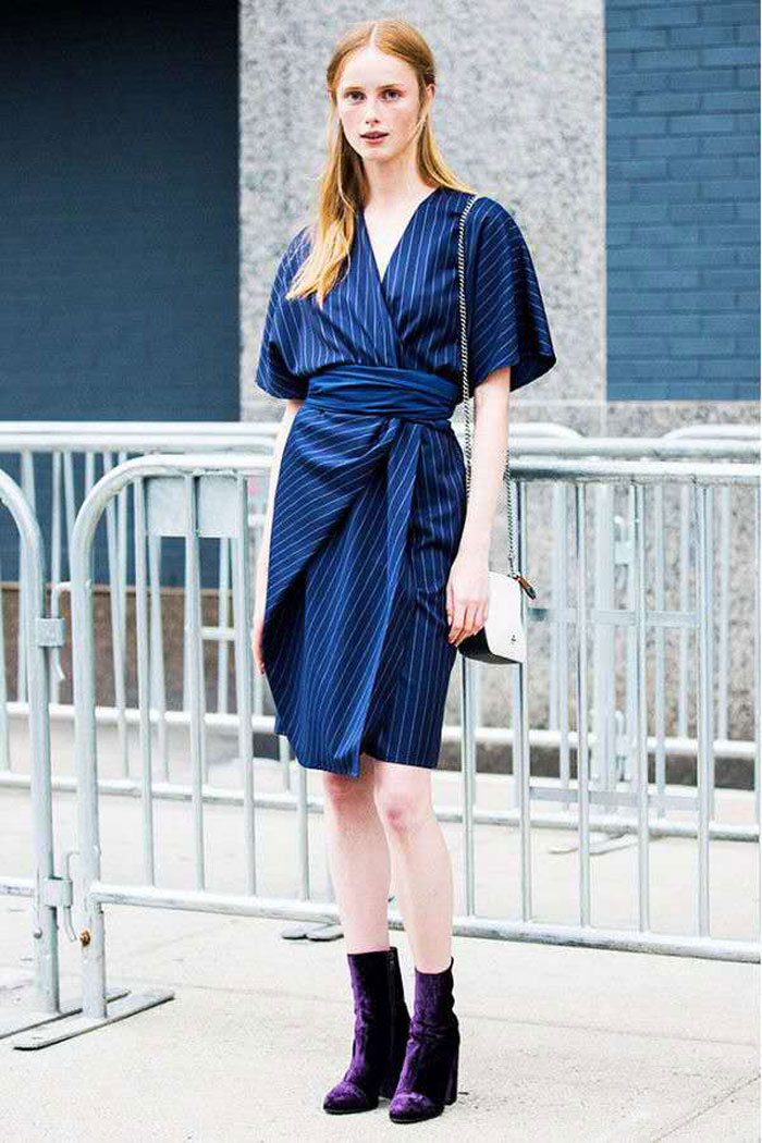 脚骨大适合穿哪种鞋,脚大的女生怎么穿鞋显脚小