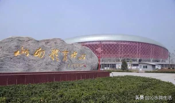 红凤巢玉如意……吸睛的二青会场馆，各个皆风景