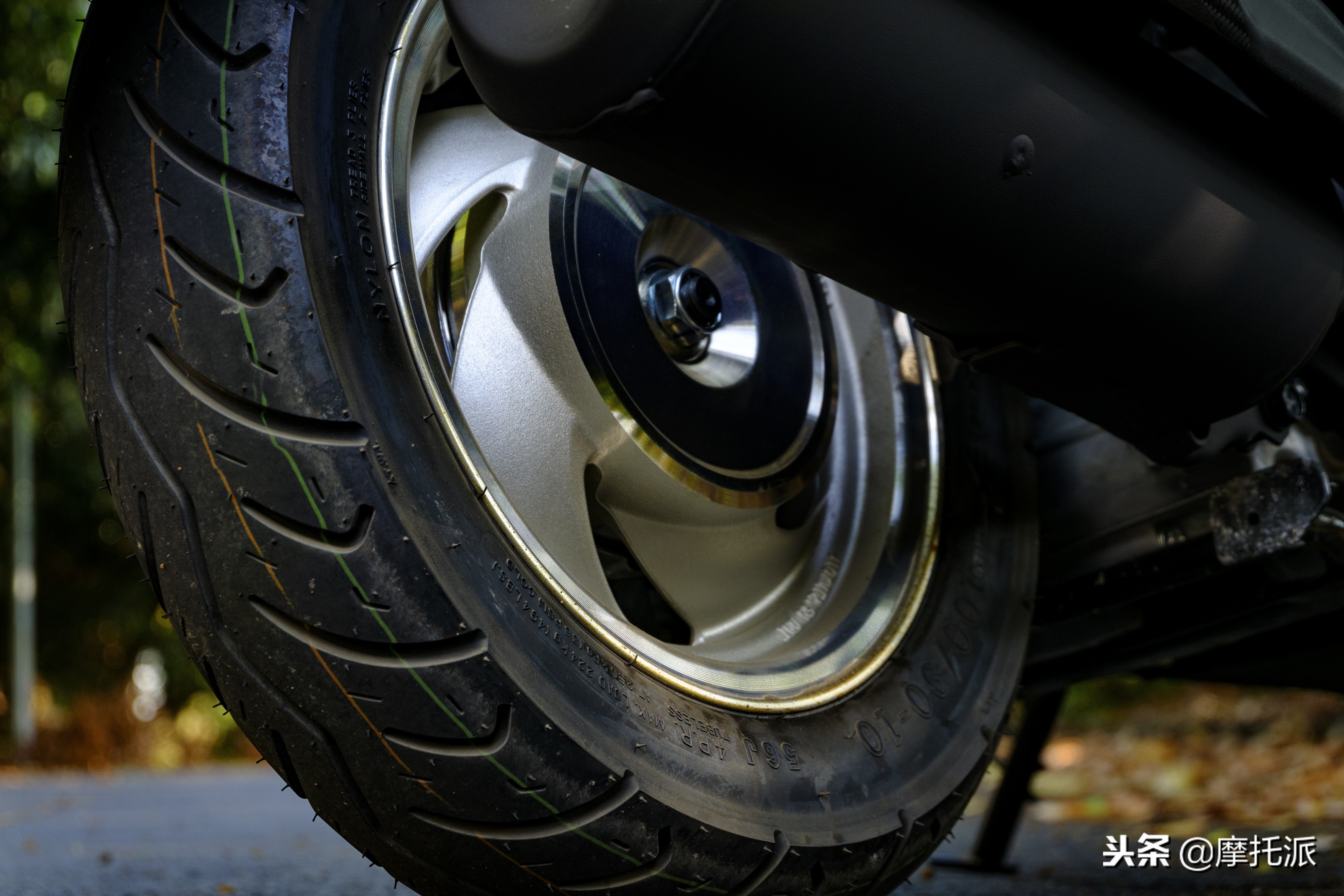 五羊本田新喜鲨125落地价,五羊本田喜鲨125摩托车落地多少钱