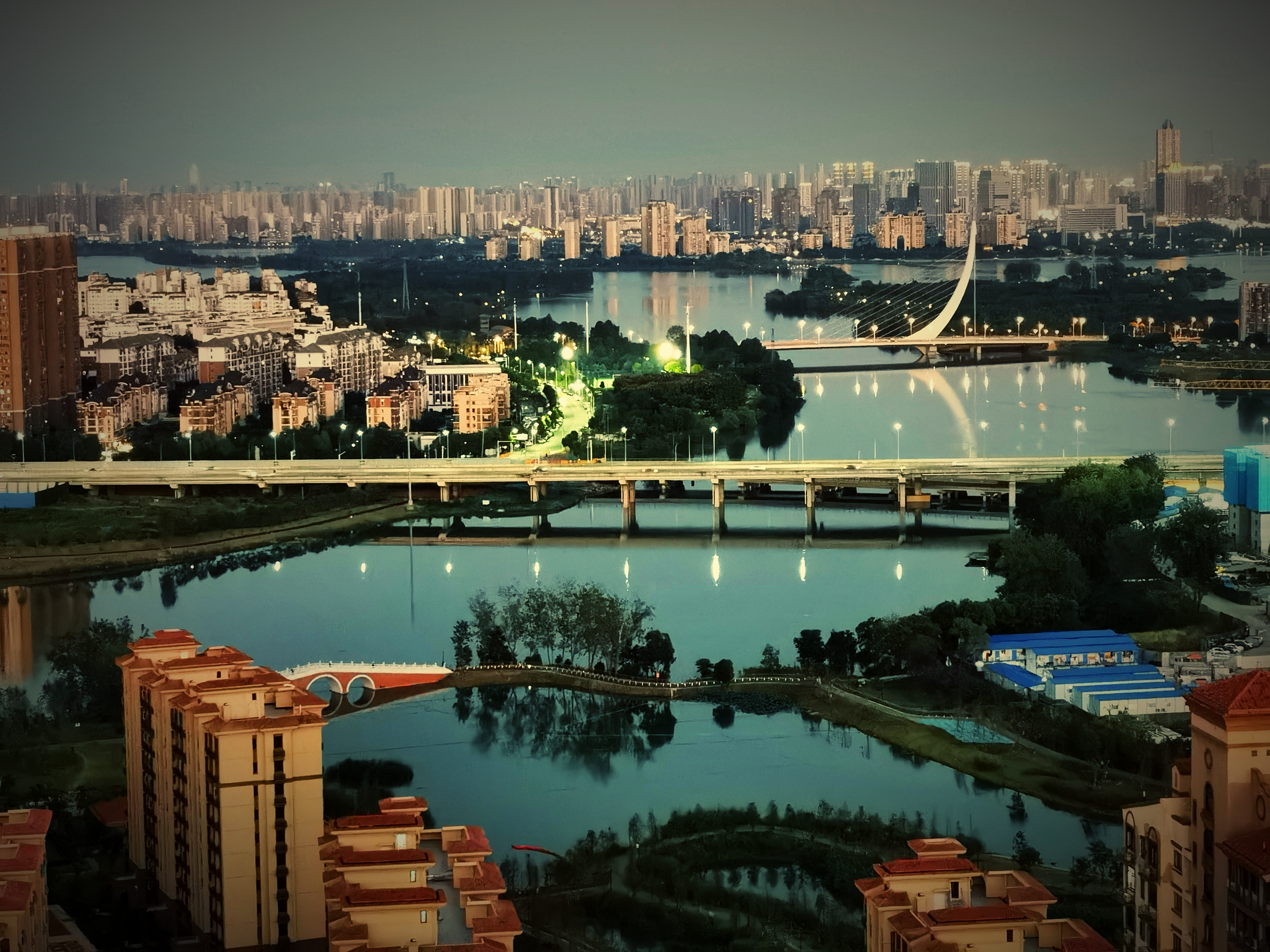 沉睡了千年的历史,沉睡的历史神秘的墓葬