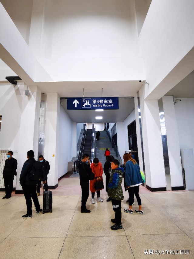 榆林火车站和榆林站的区别,榆林火车站有哪些出行线路