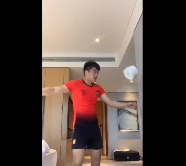 恒大带薪休假,恒大黄博文境界