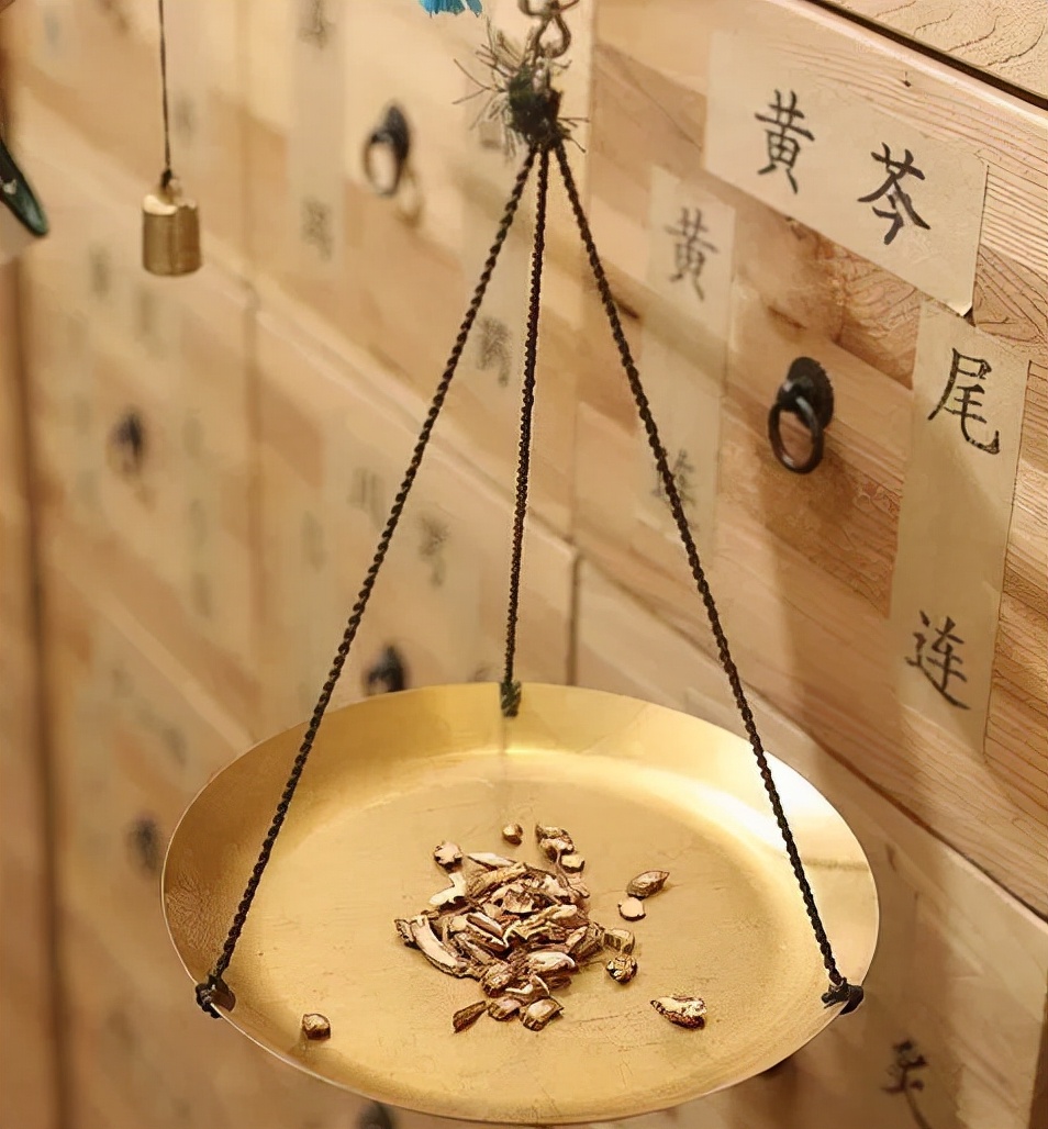 警惕这些偏方不能治病,三种中成药联用合理吗