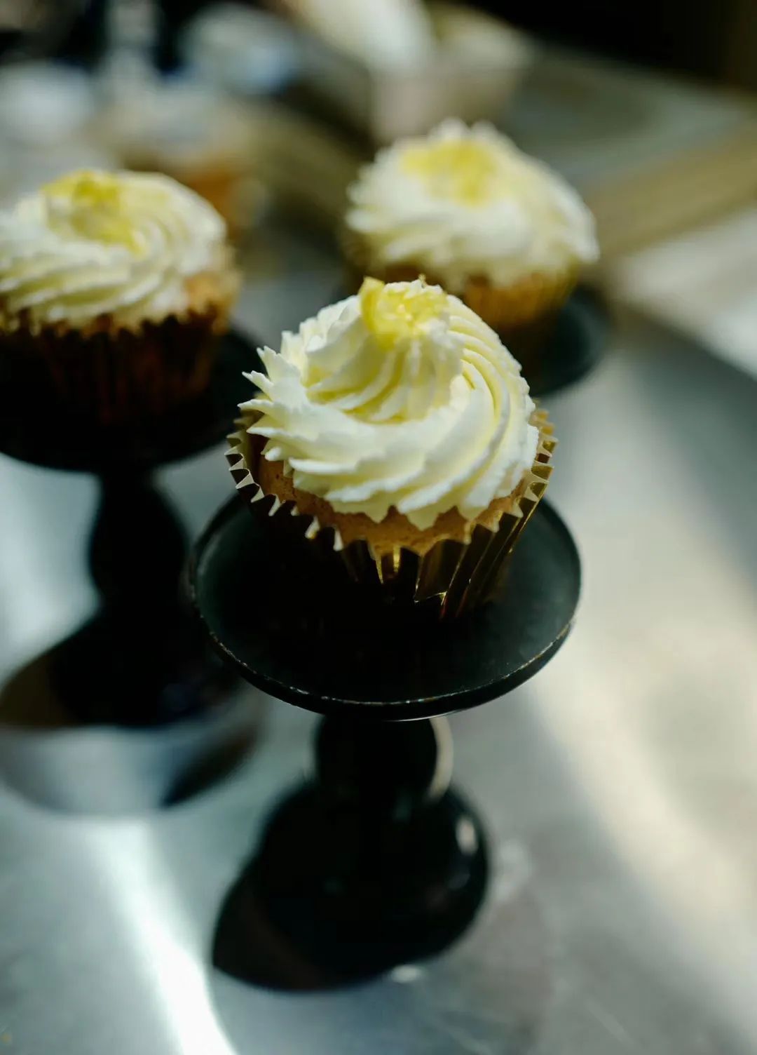 万人定闹钟早起云约早饭，为了去世界各地摆摊卖小吃做准备