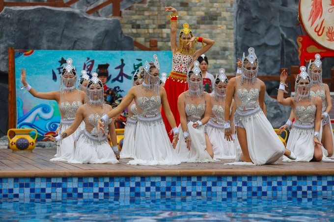 广东珠海浪漫之城视频,珠海海洋王国温泉