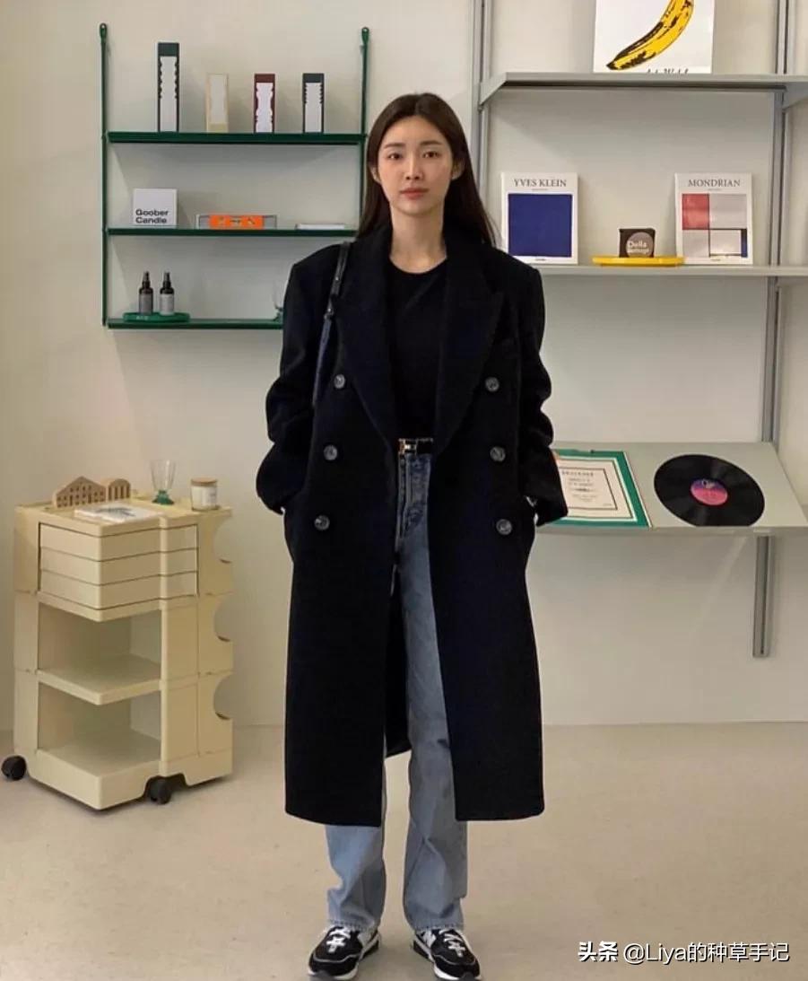别再穿高跟鞋了，大衣+4双鞋，正火