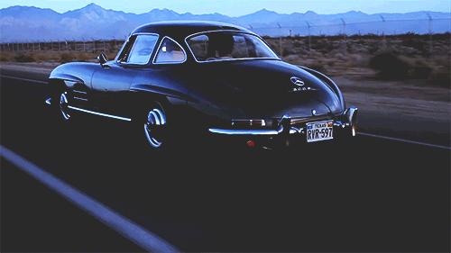 奔驰s300经典,带海鸥翼的奔驰300sl