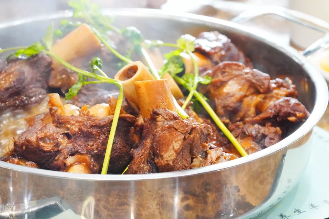 济南羊棒骨真的好吃吗,新西兰羊肉羊棒骨