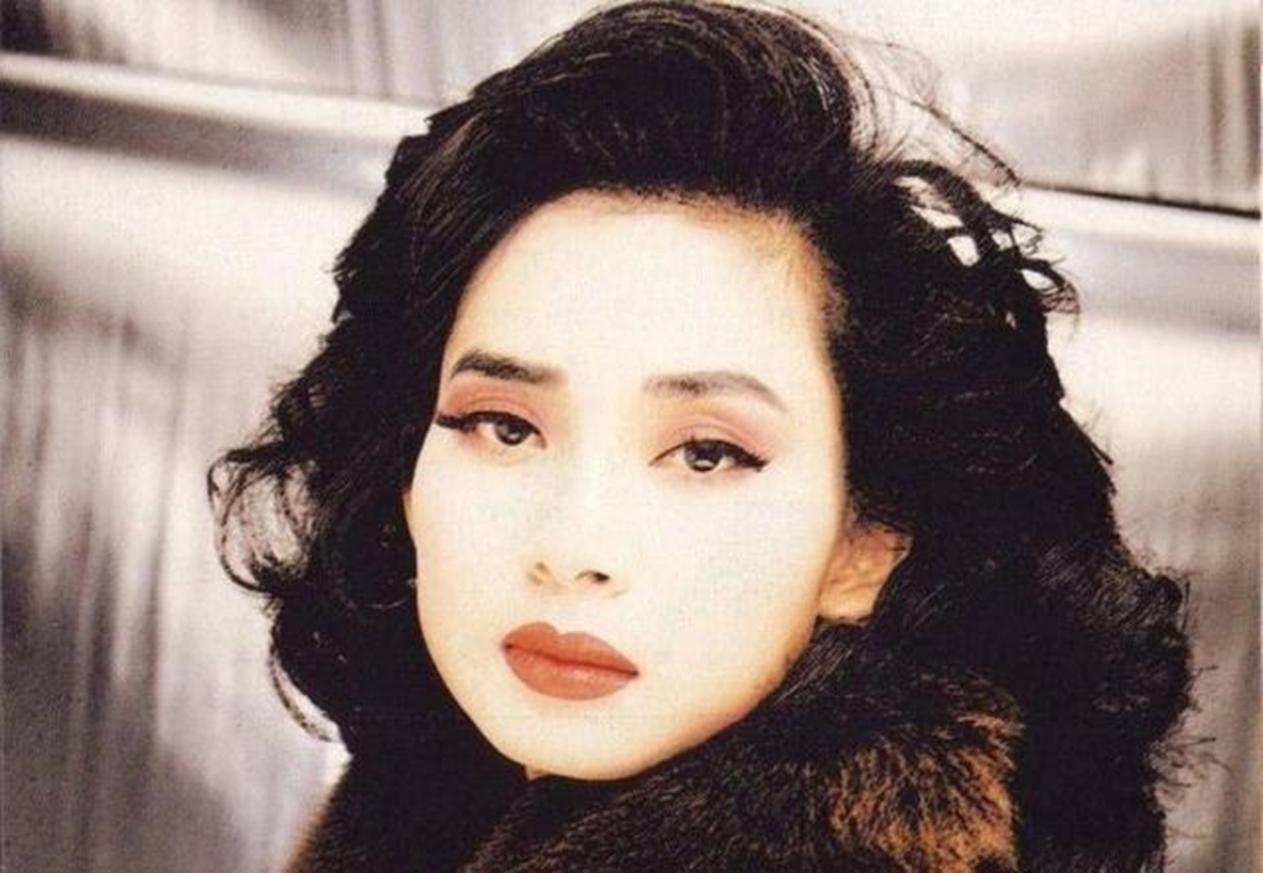 翁美玲与黄蓉现状,翁美玲为何不演中年黄蓉