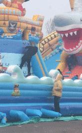 吃火锅搞笑的图片,吃火锅搞笑瞬间