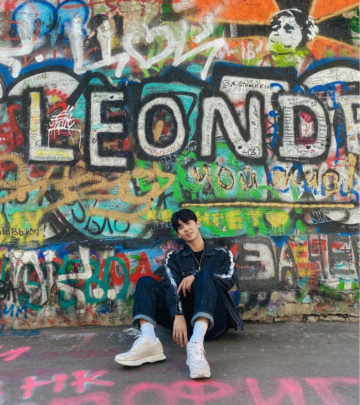 欧美肌肉型男春季穿搭,欧美肌肉型男紧身穿搭