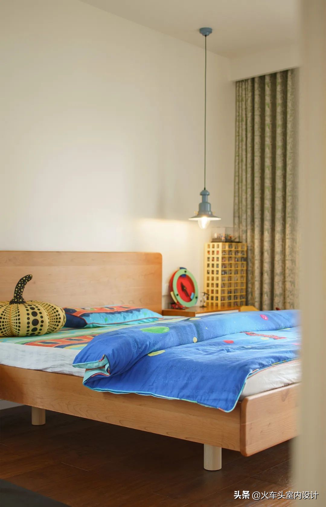 155㎡圆弧空间，三代同堂的无代沟共处