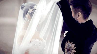 拍个吻戏搞这么多辣眼睛的花招,求求了,放过观众吧