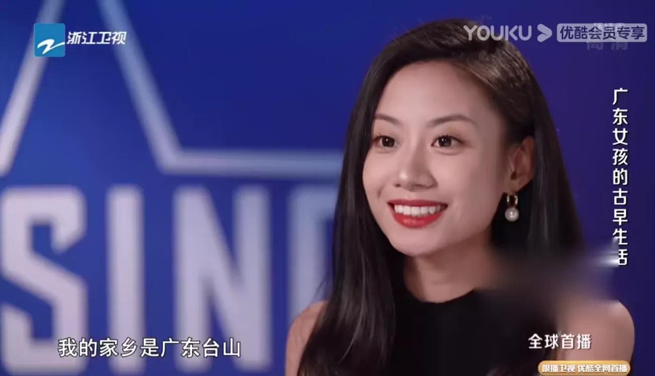 好声音粤语香港女歌手,好声音年轻女孩唱港风歌曲