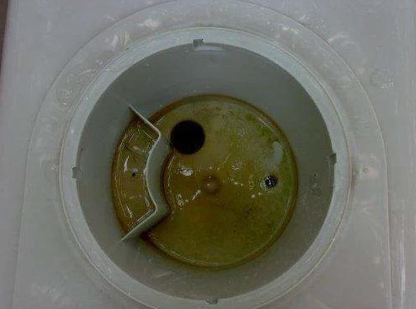 饮水机茶吧机的利与弊,饮水机和茶吧机哪个更实用更方便