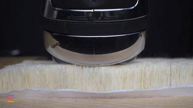 电动剃须刀价格贵的到底好在哪里,价格相差100倍的电动剃须刀