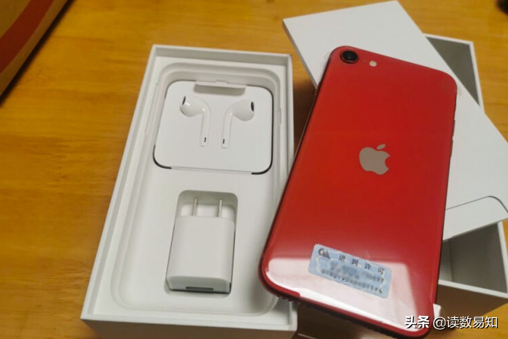 现在入手iphonese2合适吗,你会买不是全面屏的iphonese2吗