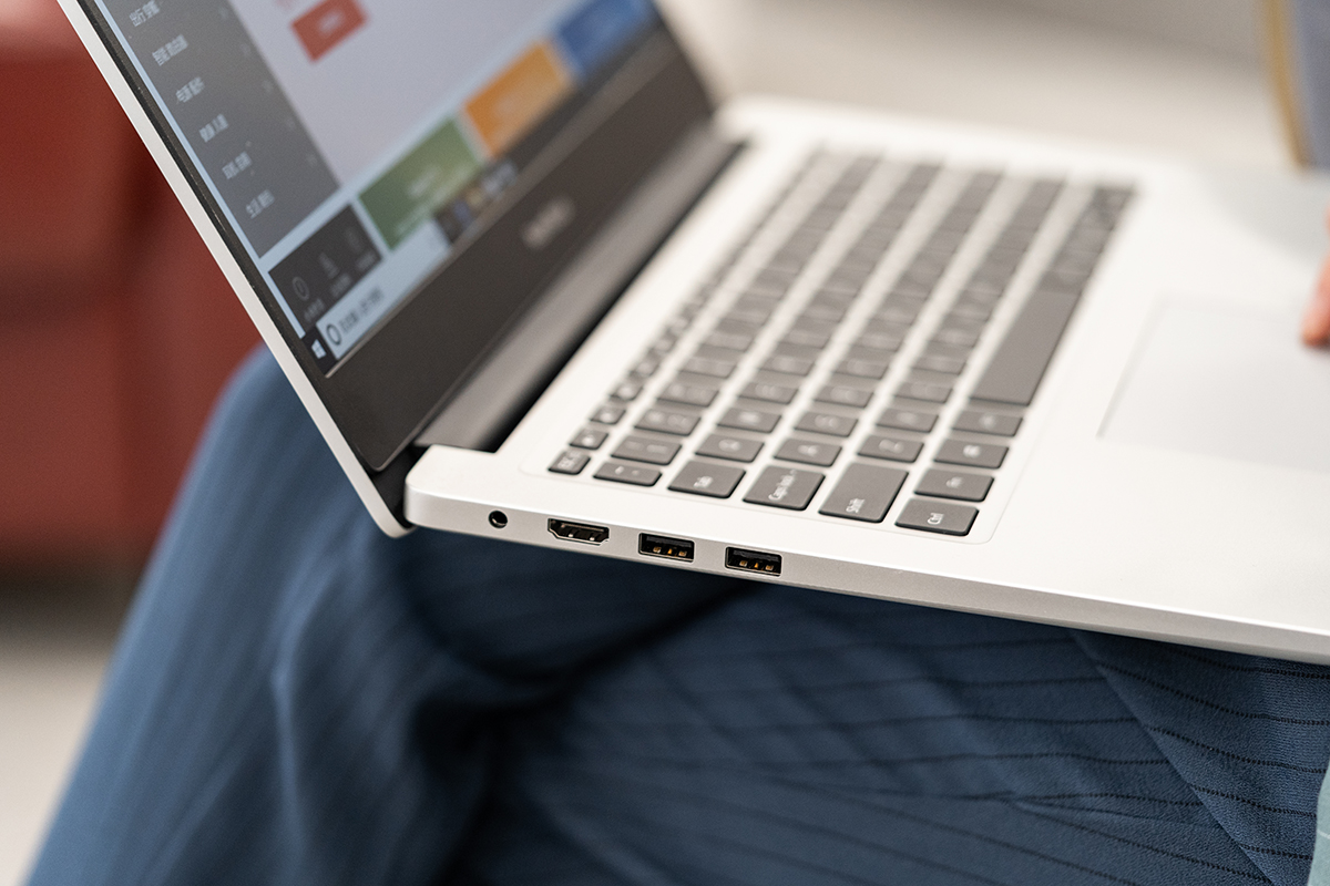 redmibook14锐龙版与酷睿版比较,redmibookpro15酷睿3999元