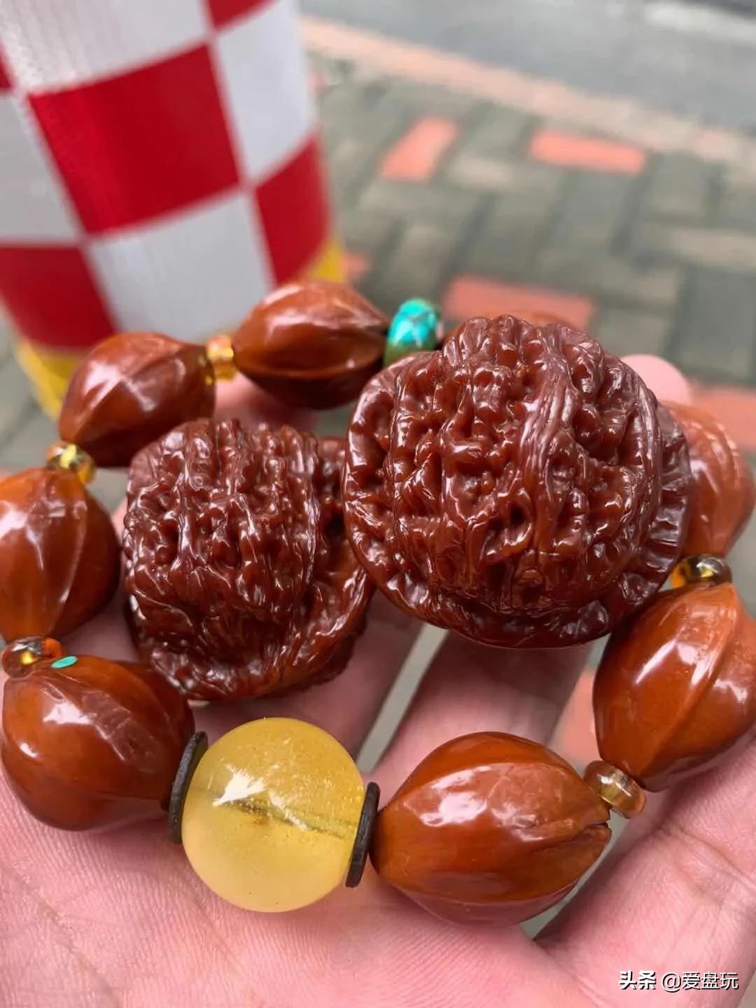 大汗手适合盘什么手串不用刷的,汗手适合盘什么大手串