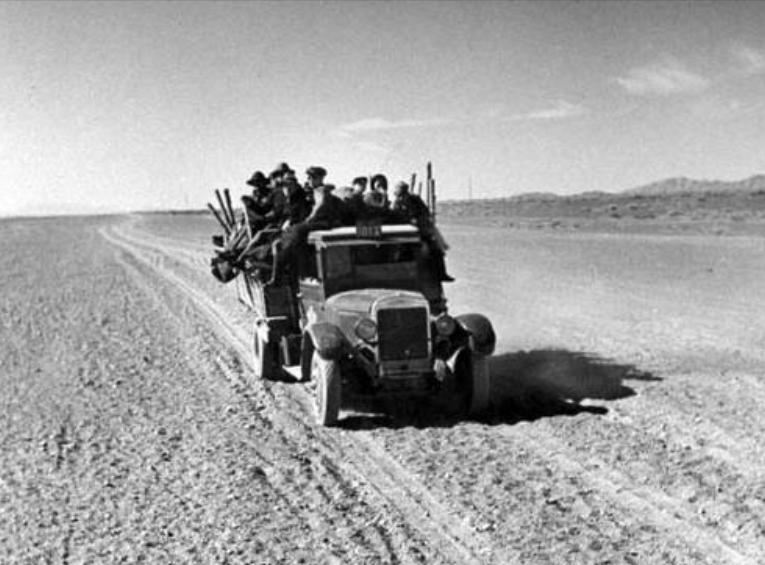 骑毛驴去看毛主席的库尔班,临终:后代参军报国,重孙女完成遗愿