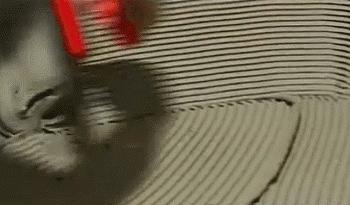 卫生间瓷砖脱落可以用结构胶吗,卫生间贴的瓷砖空鼓但未脱落