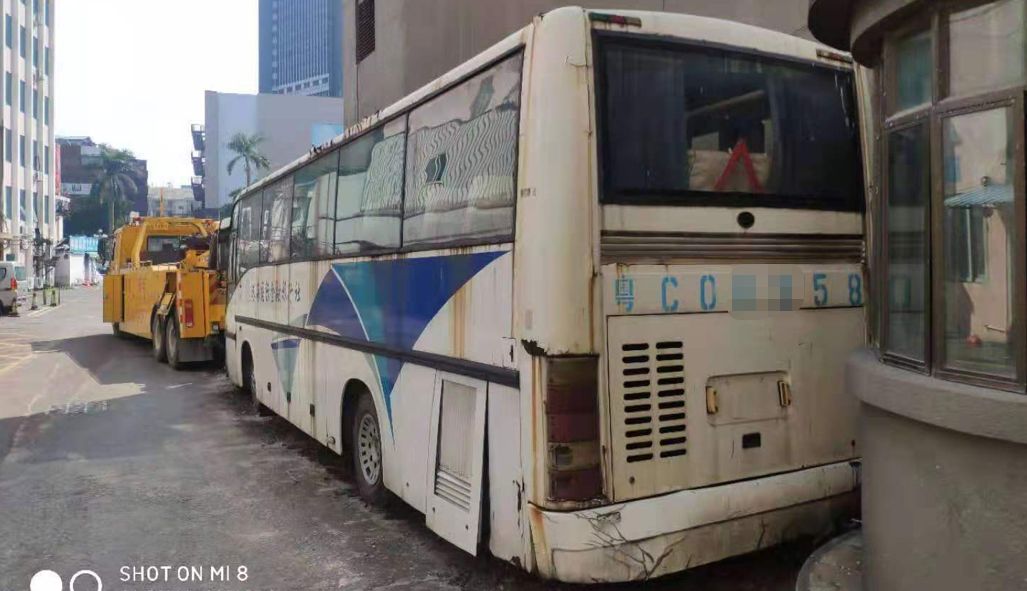 珠海交警查大巴车,珠海交警抓套牌车