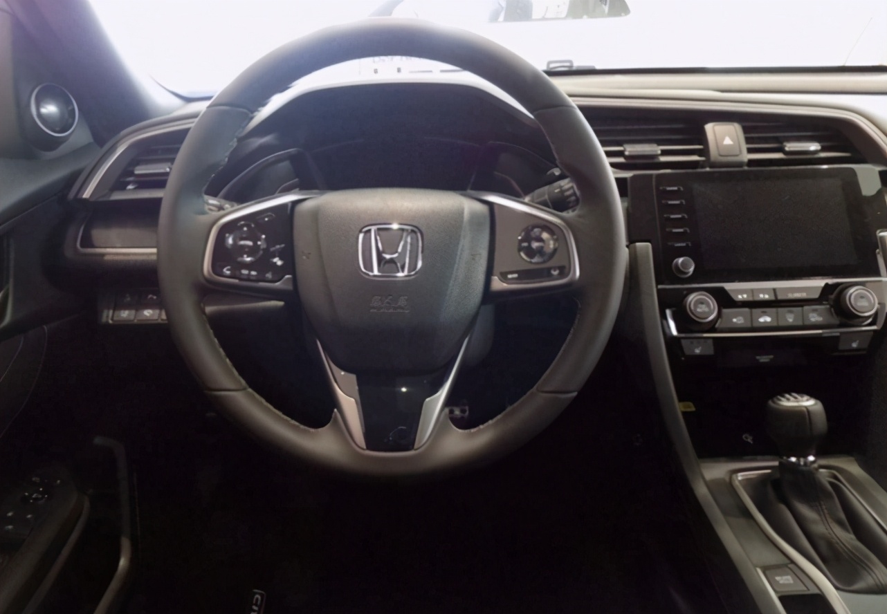 全系15t四缸全新东风本田思域,新增1.5l版本本田全新思域实拍图