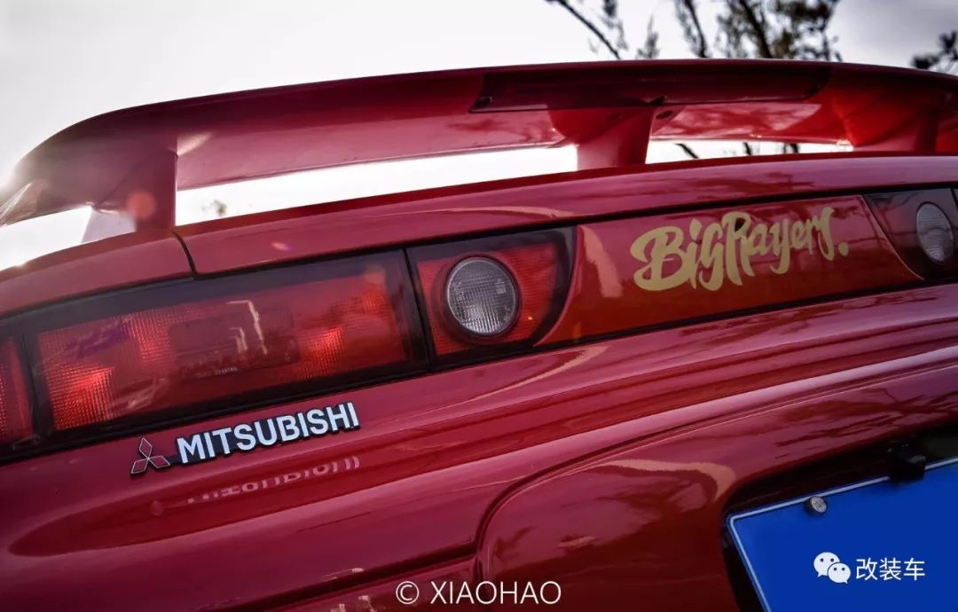 花二十几万买辆代步车,花20万去翻新一台20年的老车