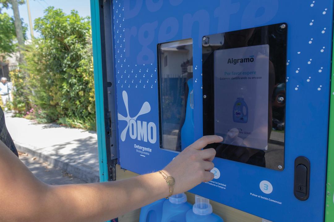 FromChilewithLove拯救世界的神奇售货车