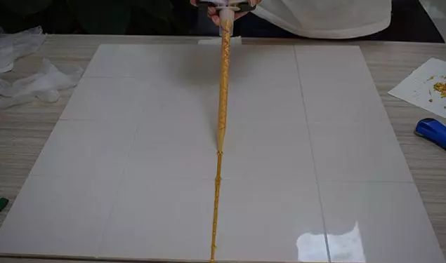 美缝剂变色了怎么处理,厨房卫生间美缝剂颜色怎么选