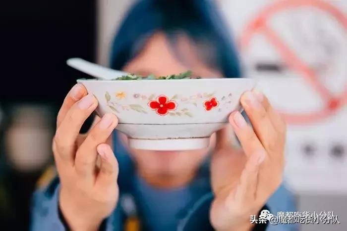 在上海东北人吃什么,上海人在广东吃美食