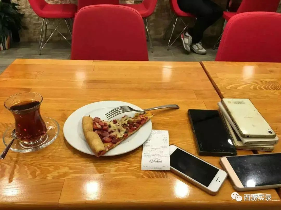 她的伊朗心上人委婉拒绝了她