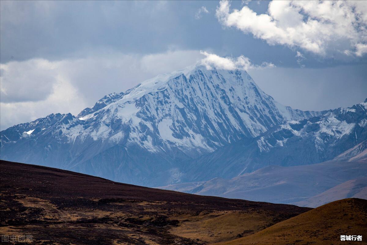 四川最壮观的山脉风景区,四川境内五大高山
