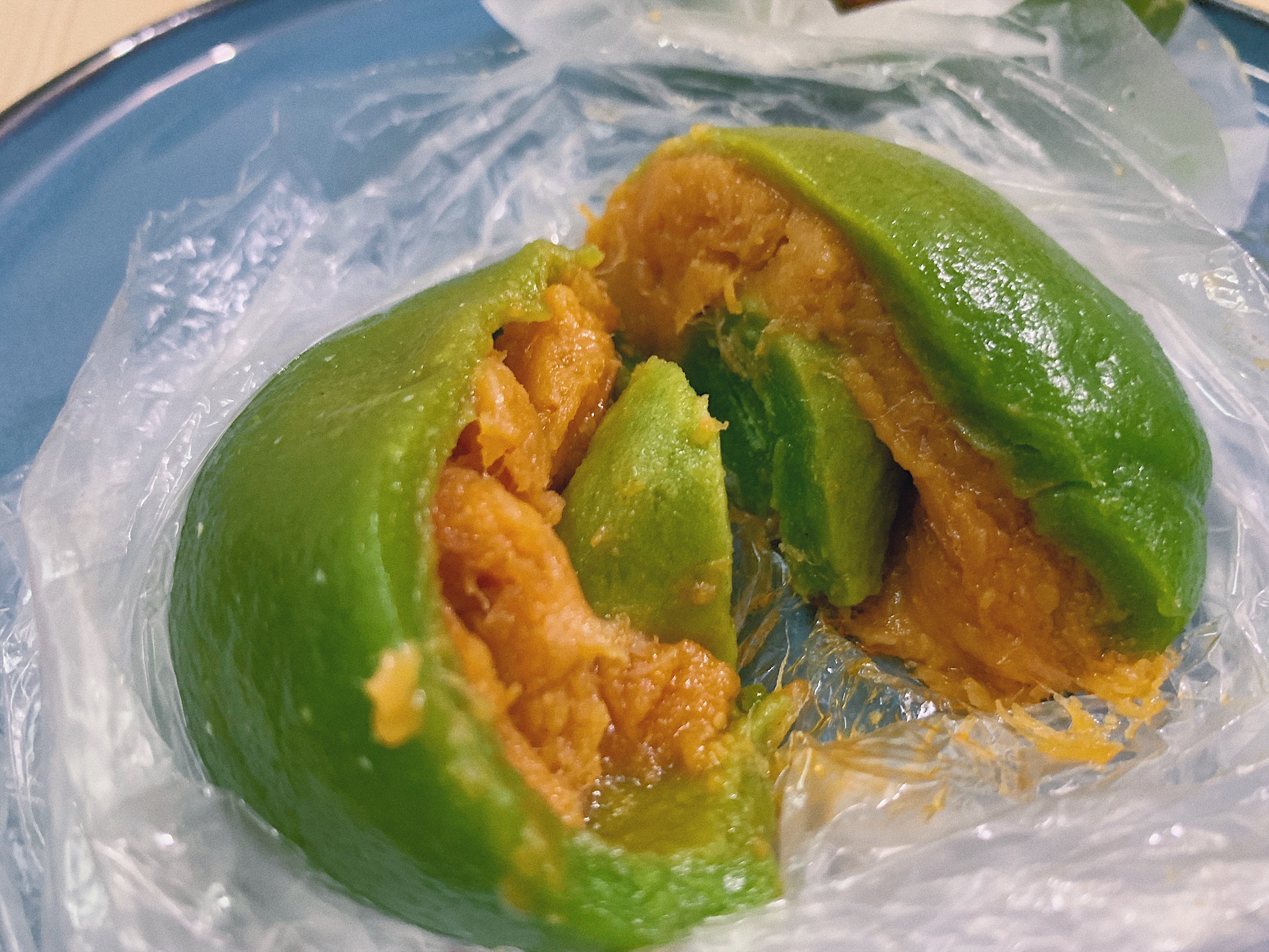 好几年没吃到青团,终于吃到苏州的青团