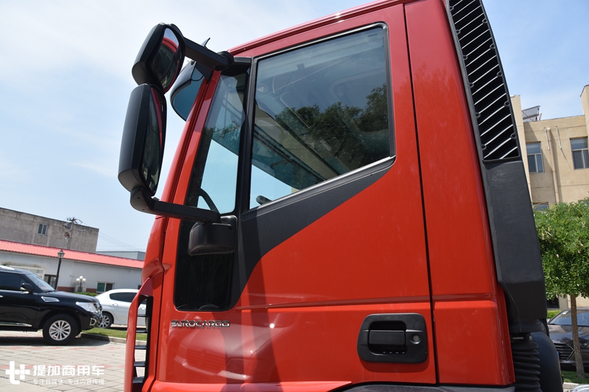 依维柯eurocargo多少钱,依维柯eurocargo6x6