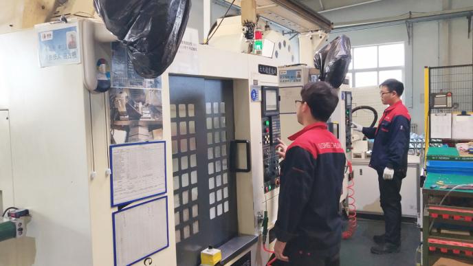 学习宣传贯彻落实*党**的十九届五中全会精神｜静海龙创恒盛实业加速打造“智造”新高地