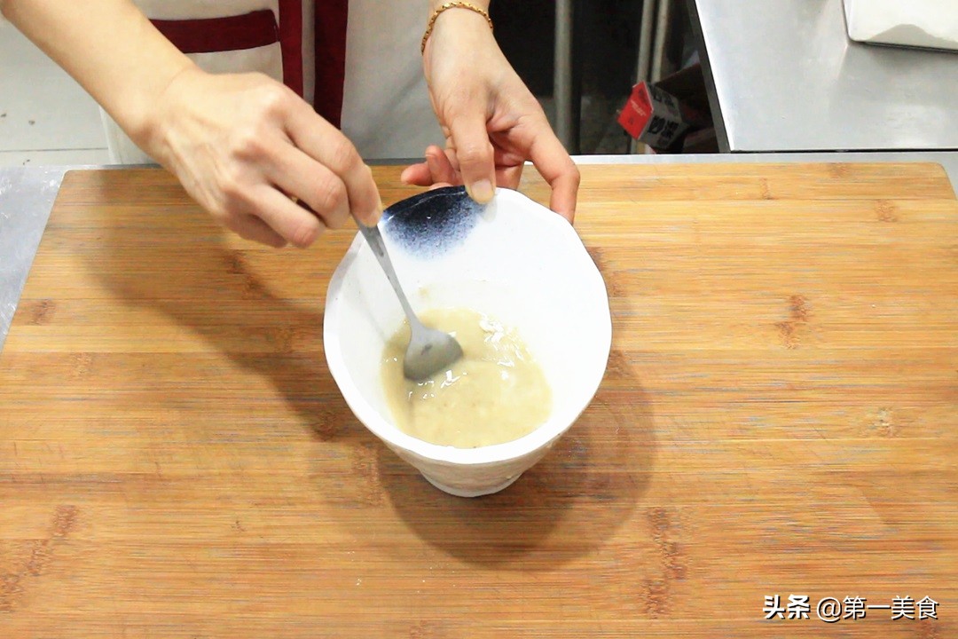 怎样做千层饼才能凉了不发硬,怎么擀千层饼又圆又薄