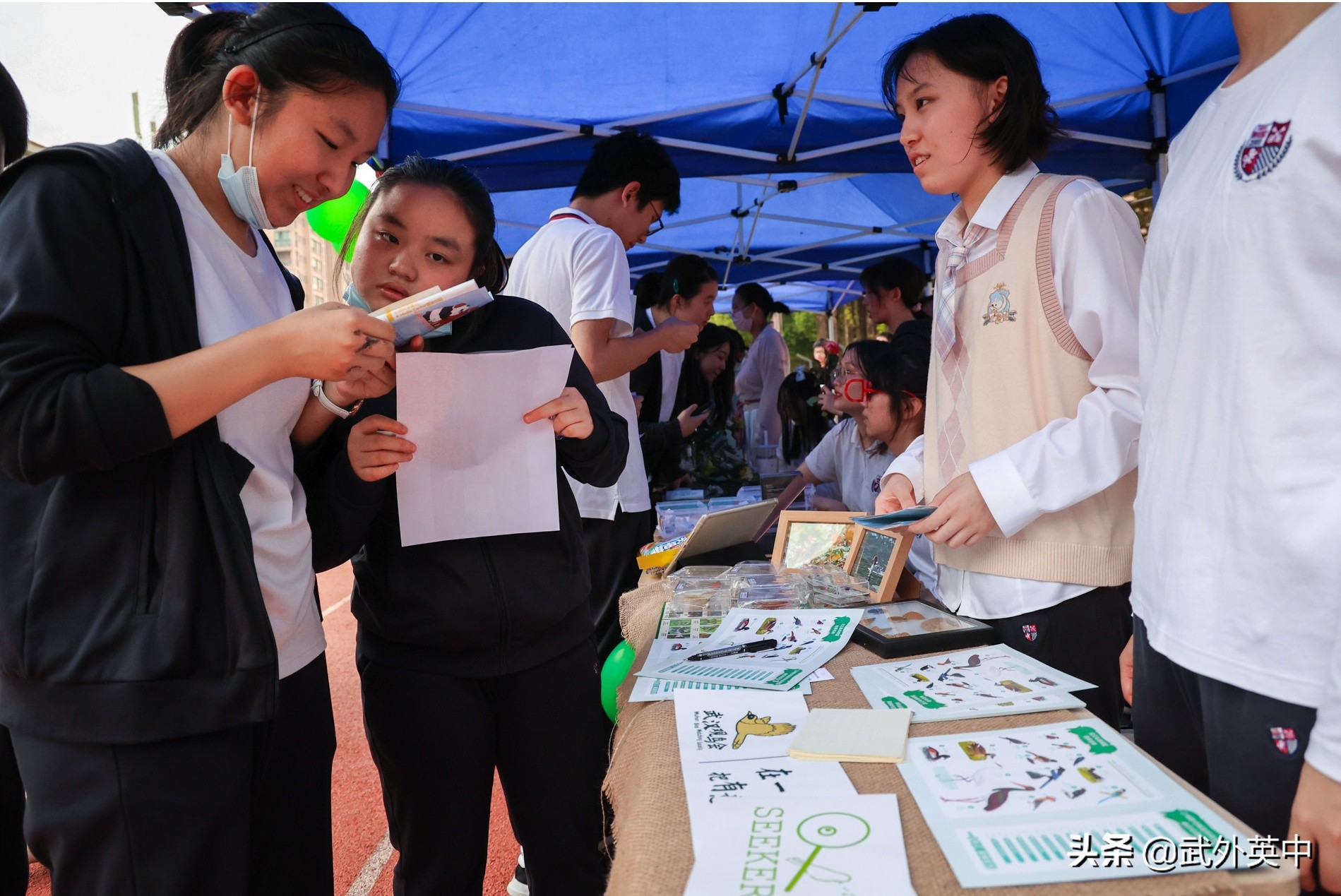 英中嘉年华,武汉学院社团嘉年华