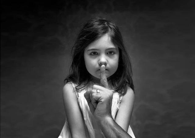 11岁男童被割断生殖器：没有一个孩子能在*力暴**中幸存