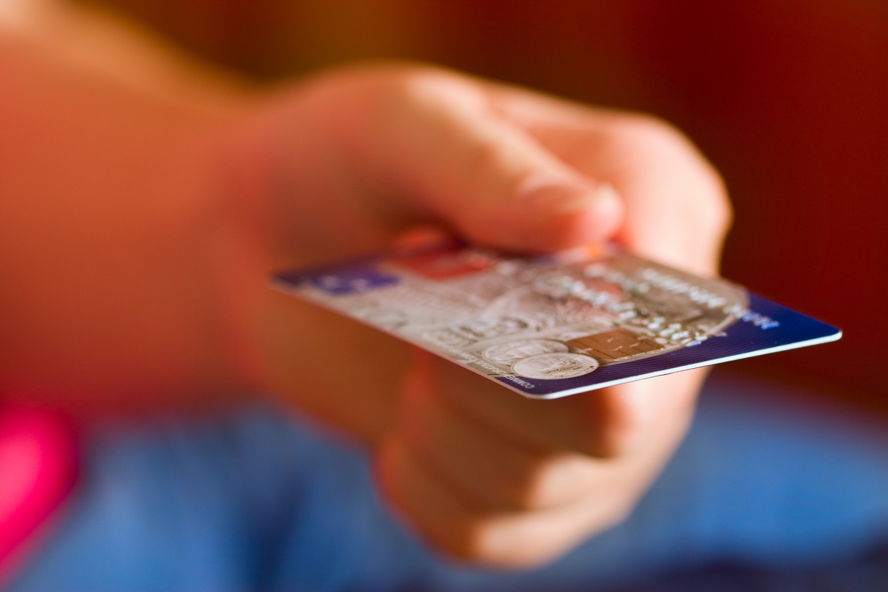 信用卡目前没有能力还款怎么办,欠银行信用卡钱实在没钱还怎么办