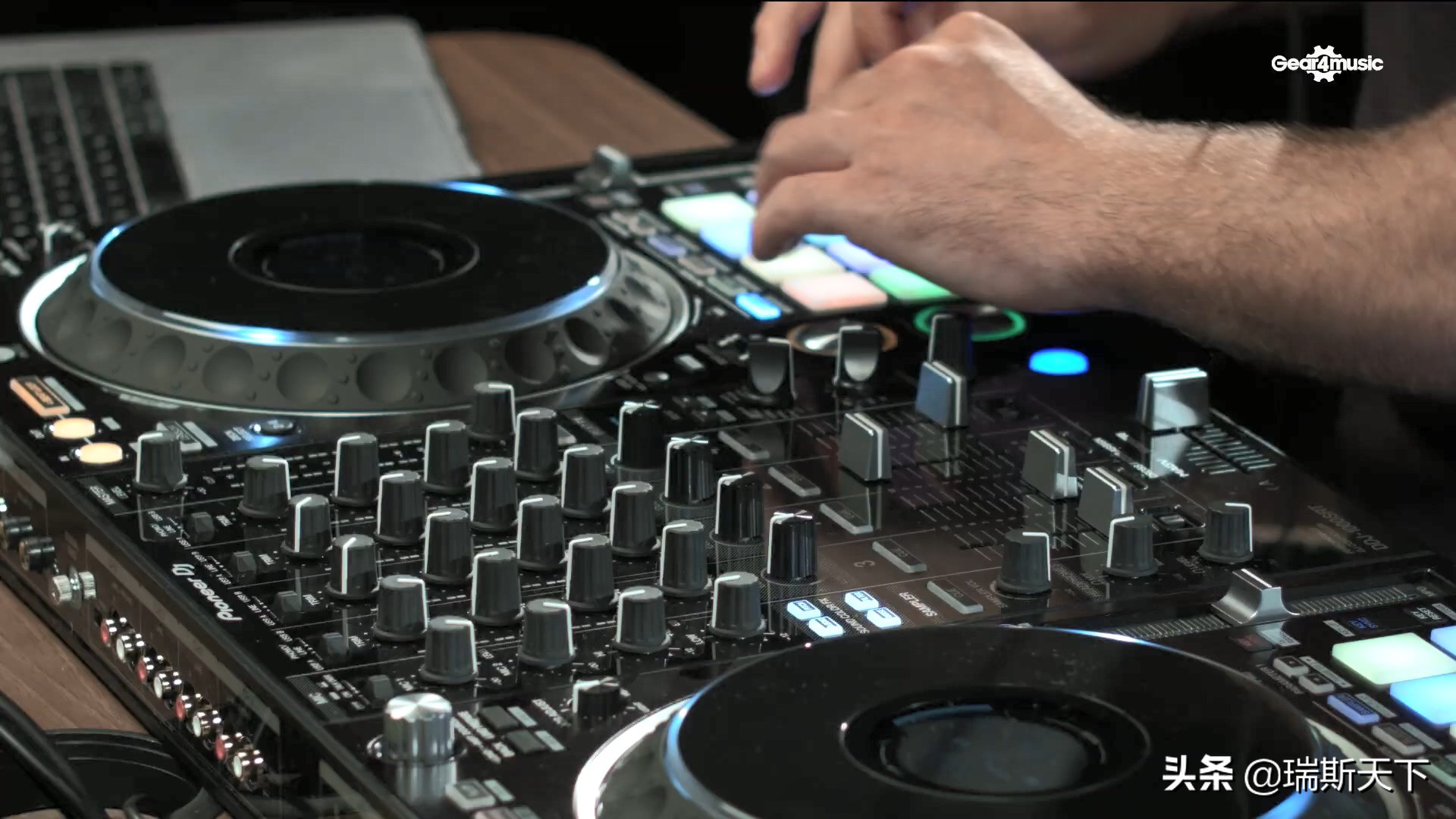 打碟声卡一体,自带打碟功能的声卡