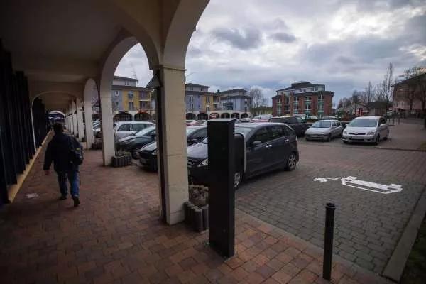 特斯拉德国工厂发生抗议活动,特斯拉位于德国柏林的超级工厂