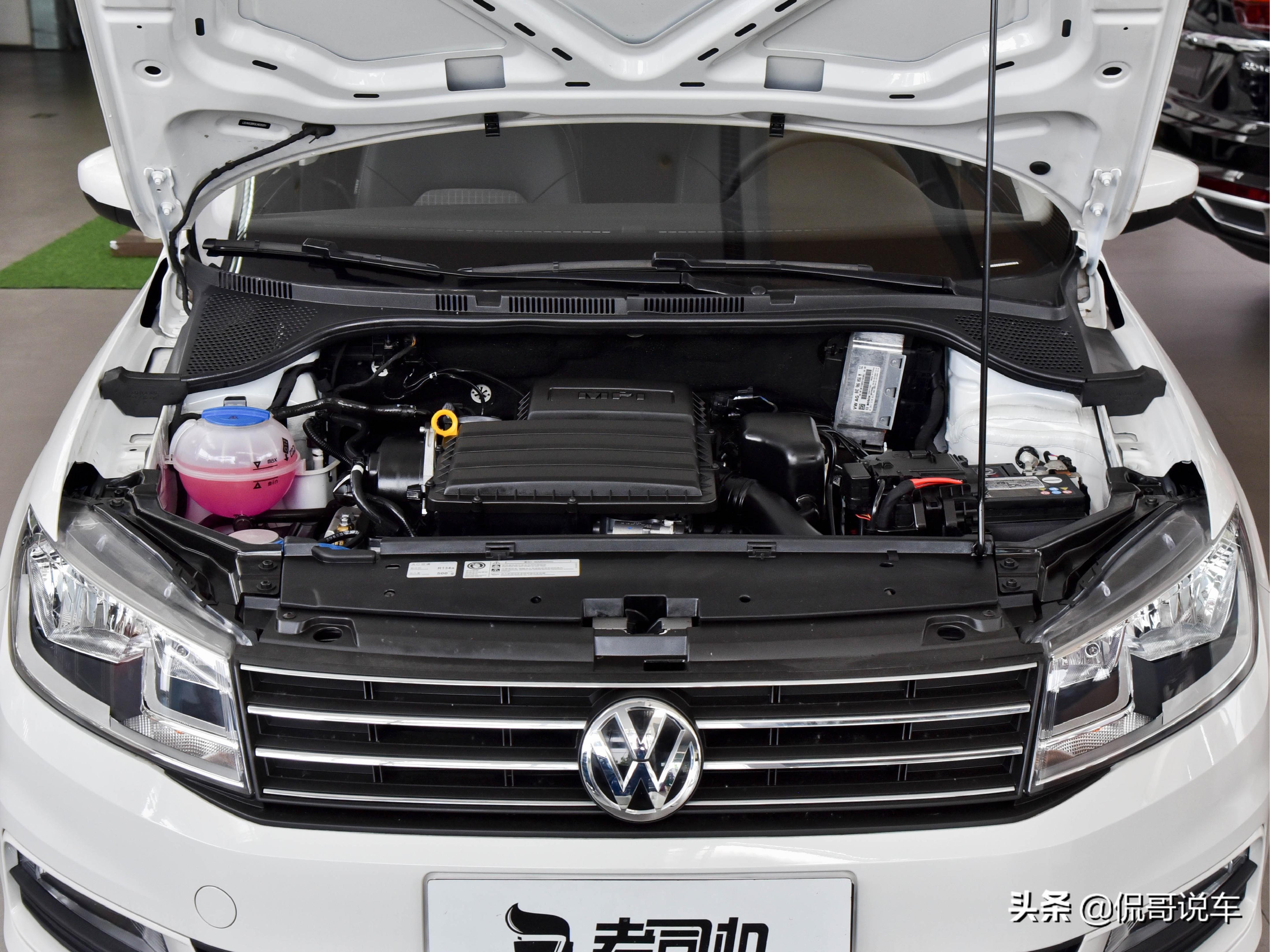 买了就是“真香”小哥带你一起看大众桑塔纳