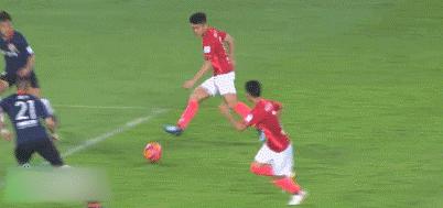 中国足球奇葩场面,奇葩足球比赛完整视频